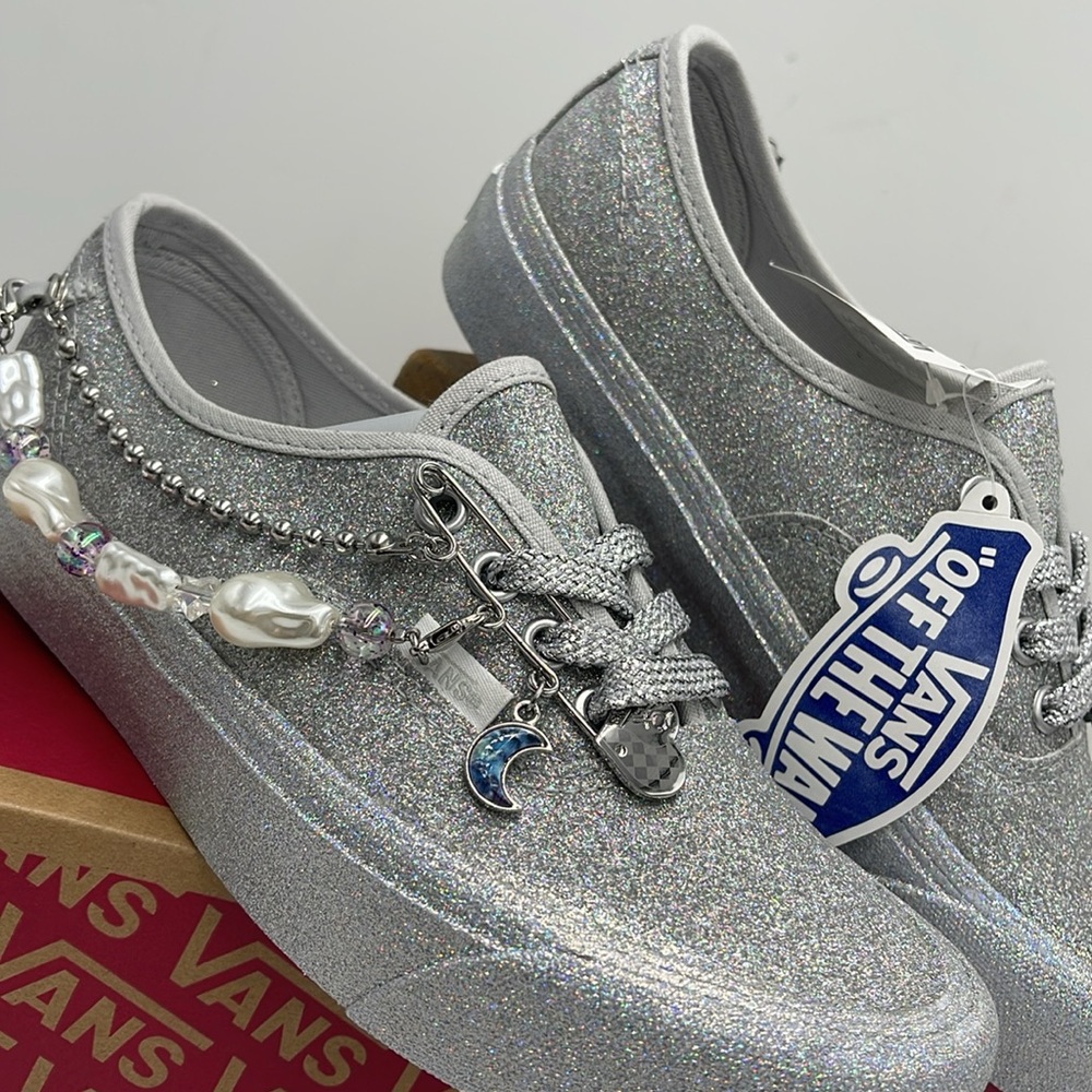 Vans WMNS Authentic 44 D Cosmic Traveler Pearl Gre
VN0A7Q5CPEA Sneakers - Picture 8 of 16